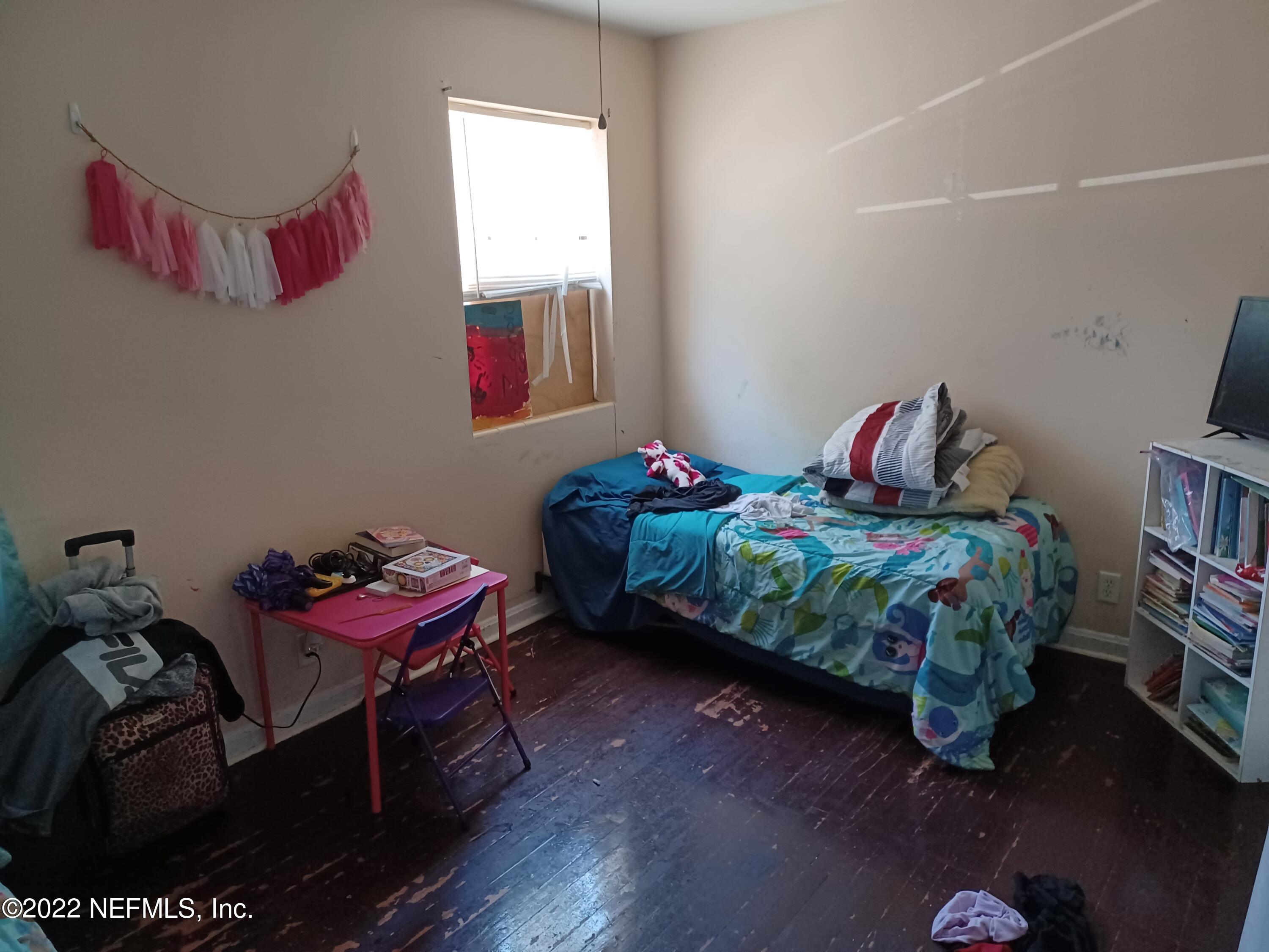 3116 Belden Circle Jacksonville, FL 32207 - Photo 9 of 12 20220516_120310