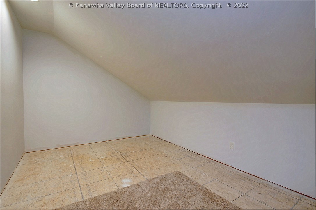 83 Nautical Drive Winfield, WV 25213 - Photo 31 of 47 Gallery Image 31