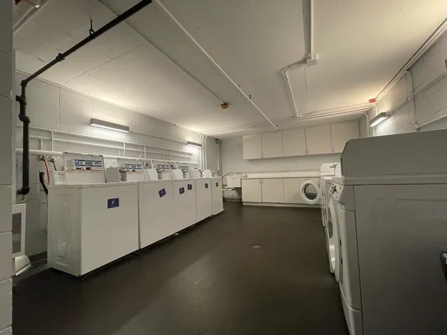 $3,600 | 49 Marion Street, Unit 8A, Brookline, MA 02446