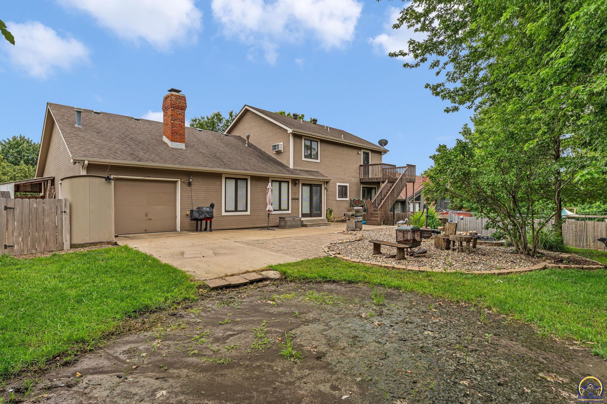 6236 Southwest 25th Street Topeka, KS 66614 - Photo 43 of 53