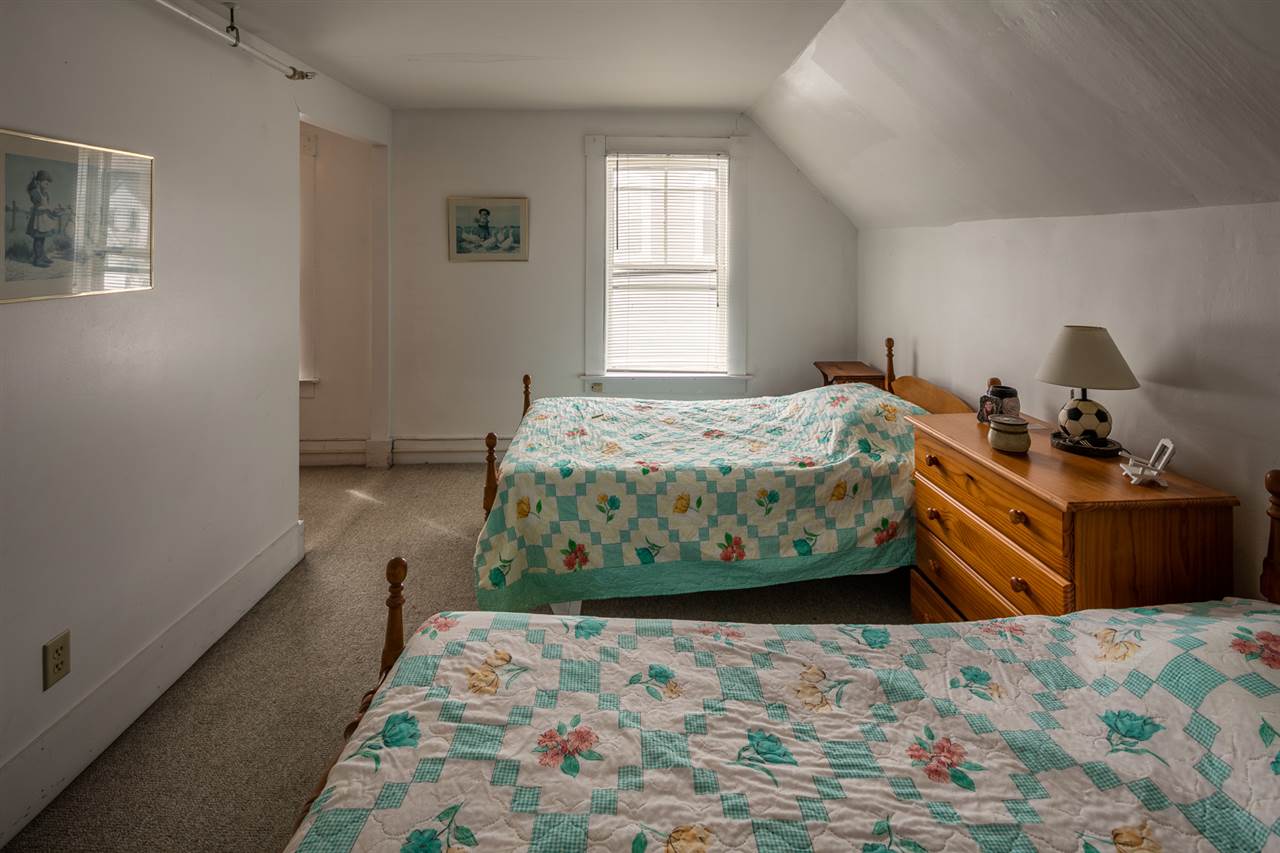 13 Maple Street Sunapee, NH 03782 - Photo 26 of 39