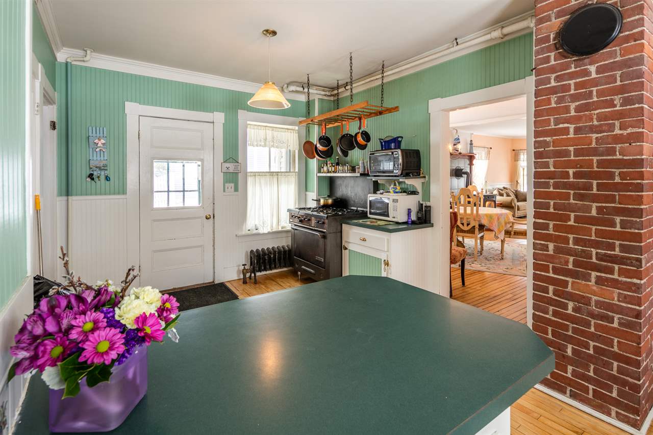 13 Maple Street Sunapee, NH 03782 - Photo 6 of 39