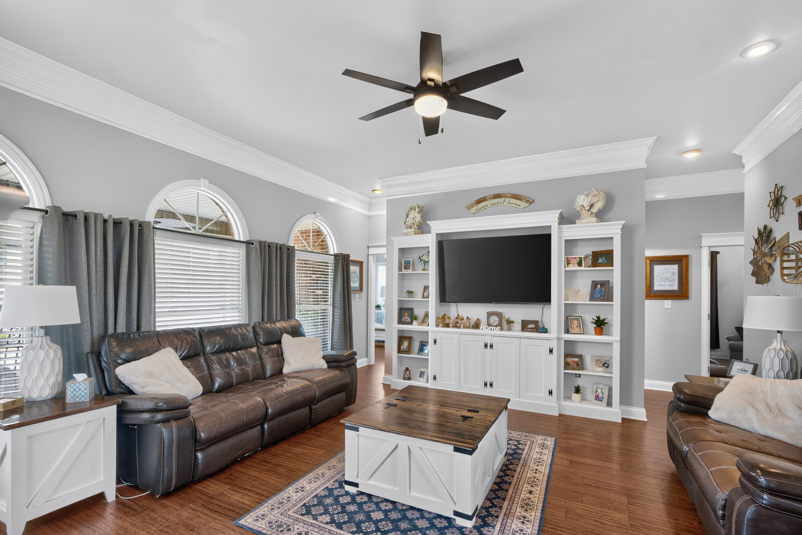217 Wades Mill Road Winchester, KY 40391 - Photo 16 of 66 living room