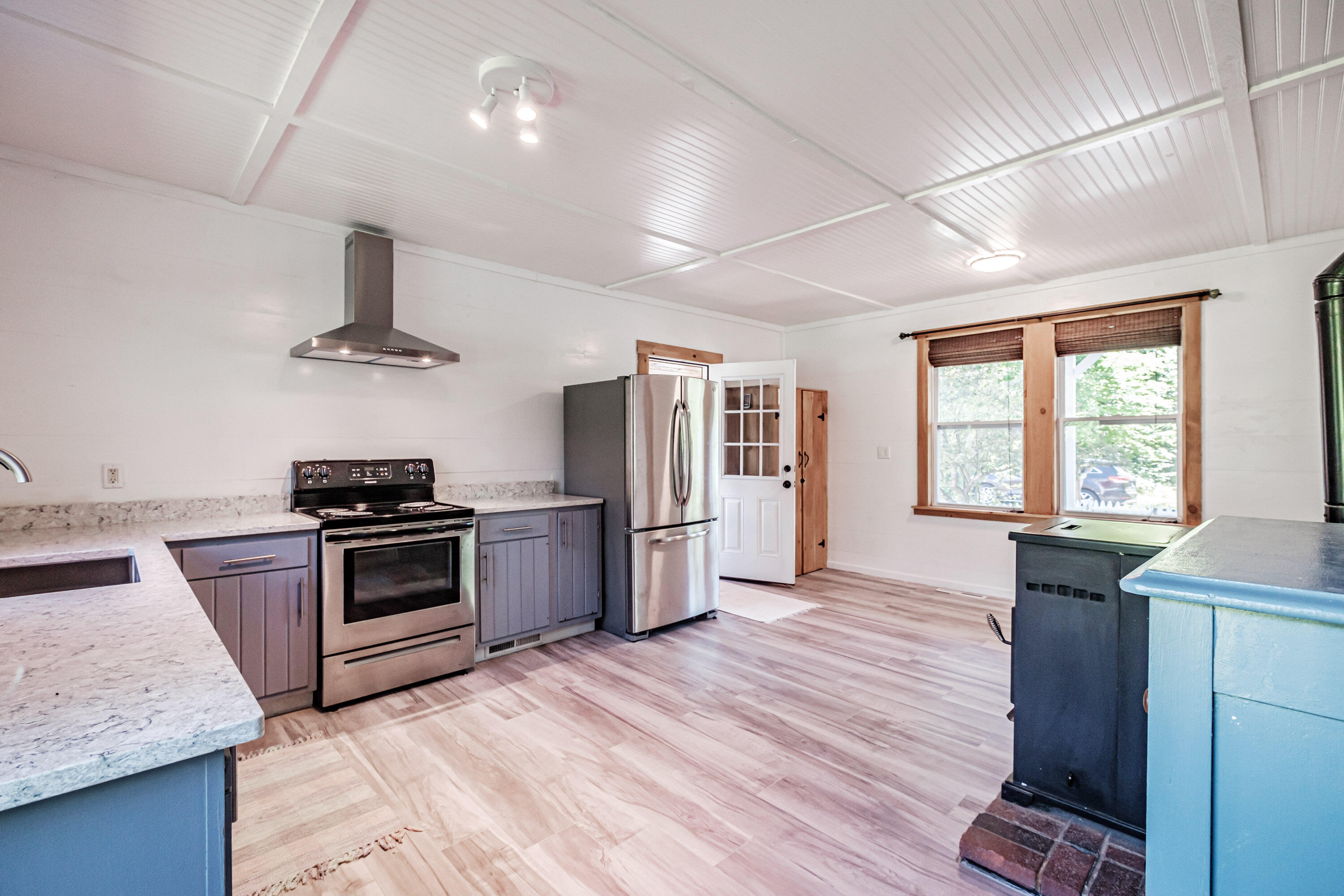 5 Whippoorwill Road Rumford, ME 04276 - Photo 30 of 67 Kitchen