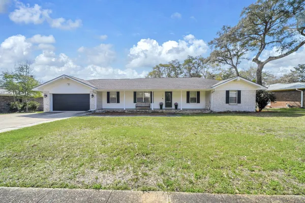 $445,000 | 715 Overbrook Drive, Fort Walton Beach, FL 32547