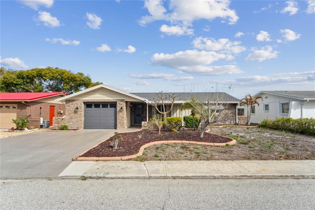 6811 Alta Vista Street Port Richey, FL 34668 - Photo 2 of 50 Gallery Image 2