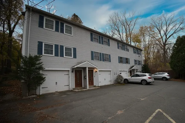$199,900 | 133 Green Street, Unit 3, Athol, MA 01331