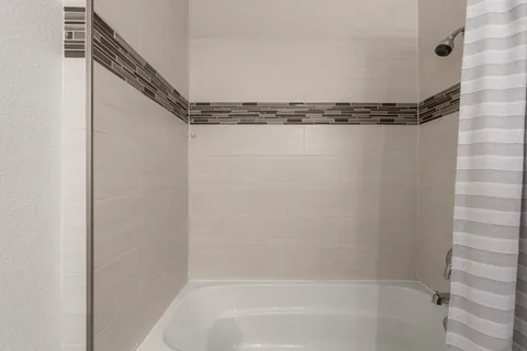 $275,000 | 8400 Jamestown Drive, Unit 310, Austin, TX 78758