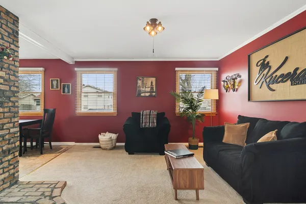 $465,000 | 1032 West Park Pl Drive, Bartlett, IL 60103