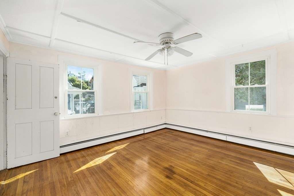 8 Perkins Road Gloucester, MA 01930 - Photo 11 of 28 Gallery Image 11