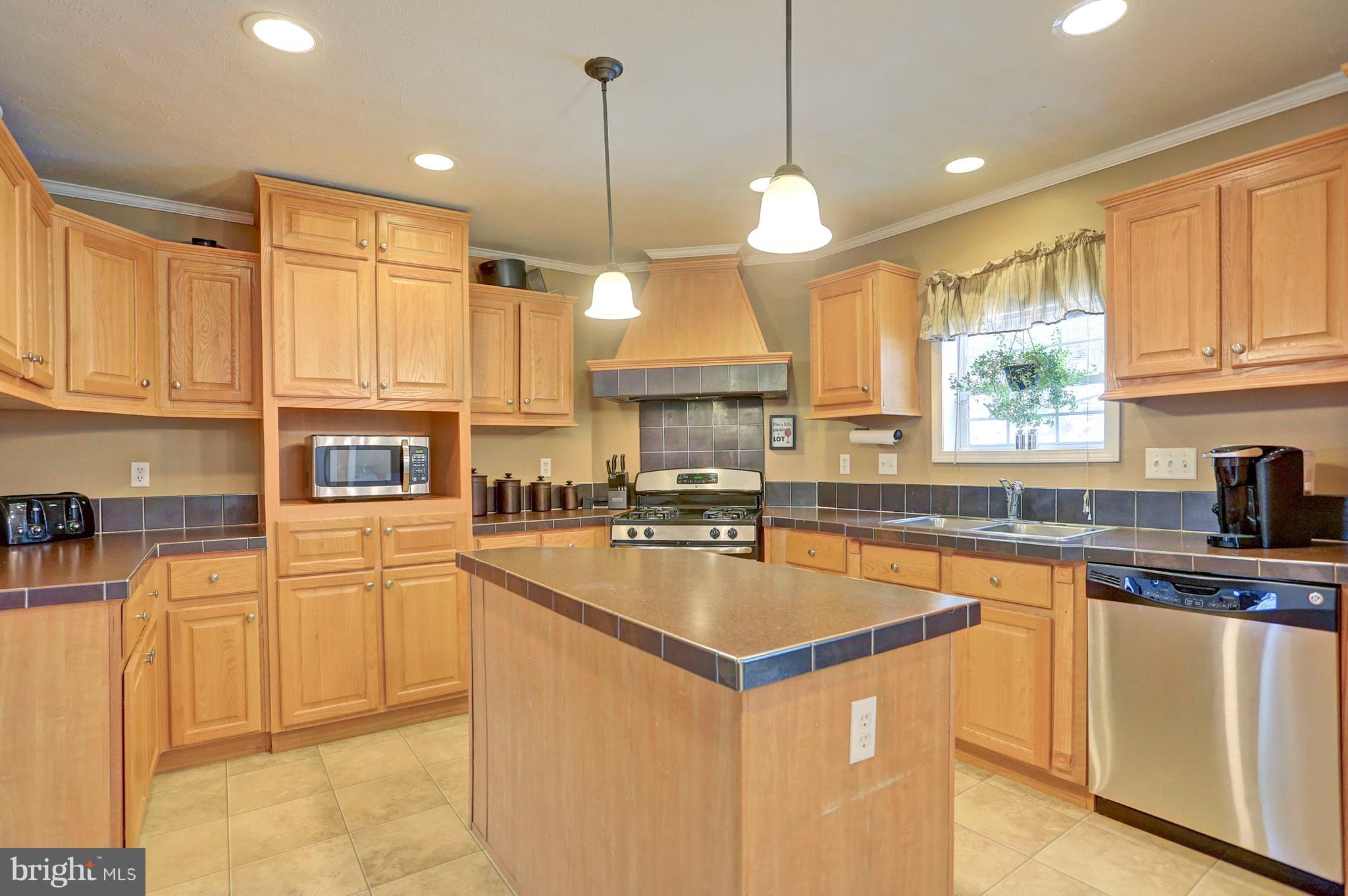810 Poplar Springs Road Orrtanna, PA 17353 - Photo 24 of 40 Gallery Image 24