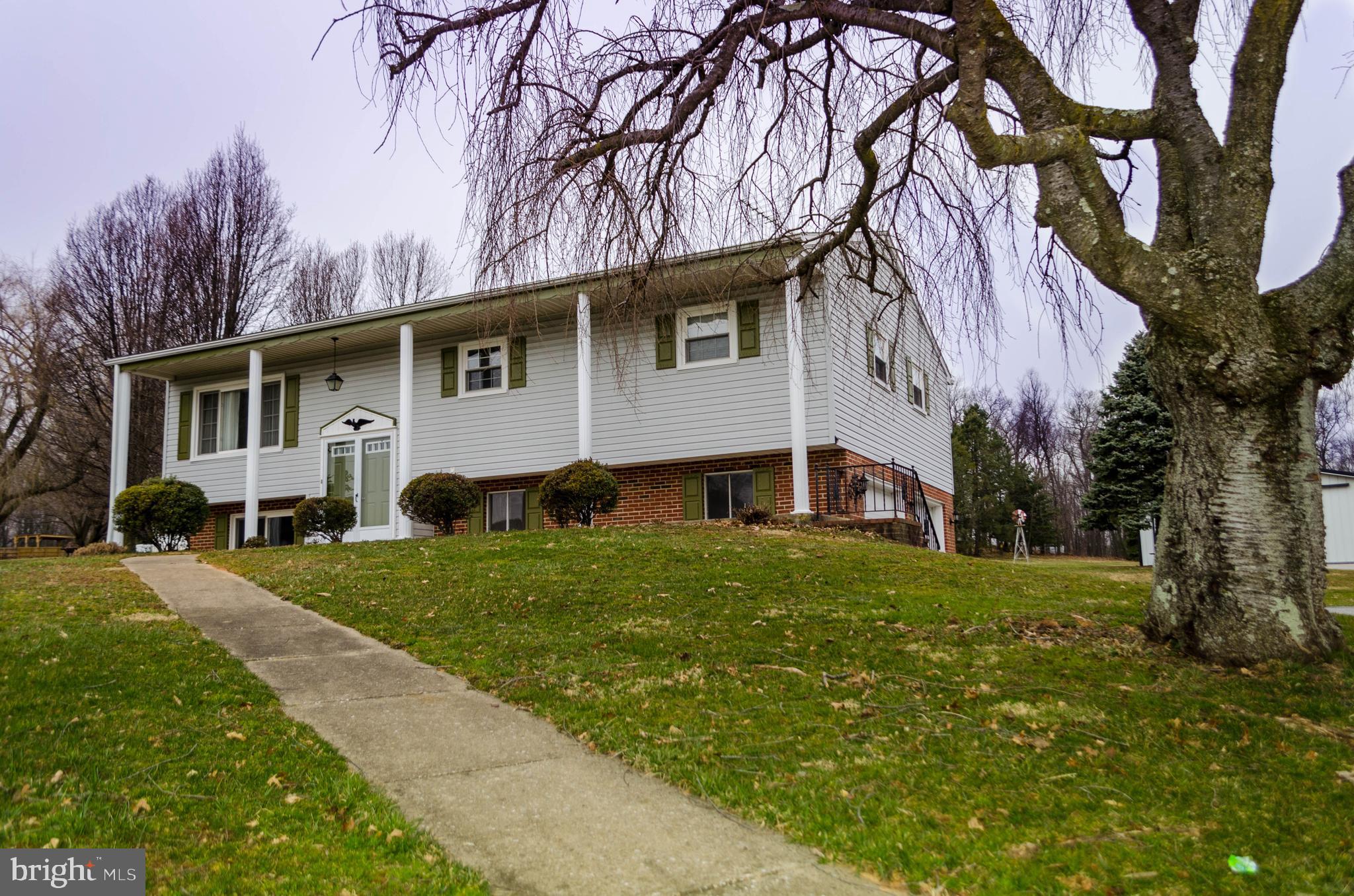 737 Old Commons Road Windsor, PA 17366 - Photo 4 of 8