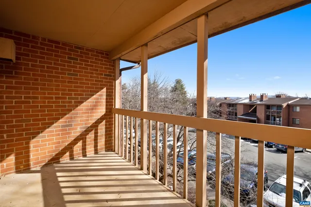 $1,650 | 138 Turtle Creek Road, Unit 12, Charlottesville, VA 22901
