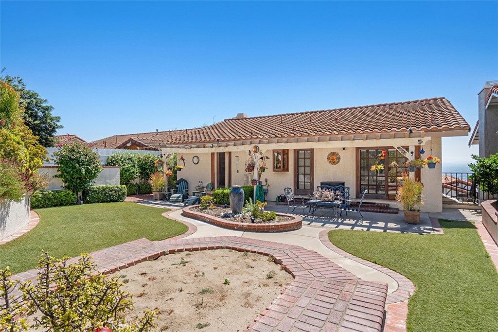 1746 Rudell Road Burbank, CA 91501 - Photo 39 of 41
