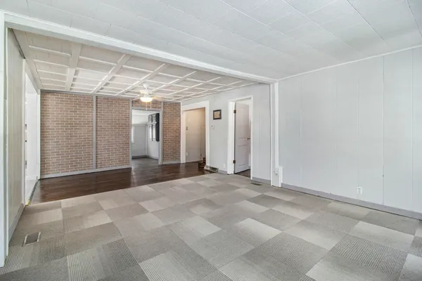 $144,900 | 239 Laurel Street, Walkerville, MI 49459