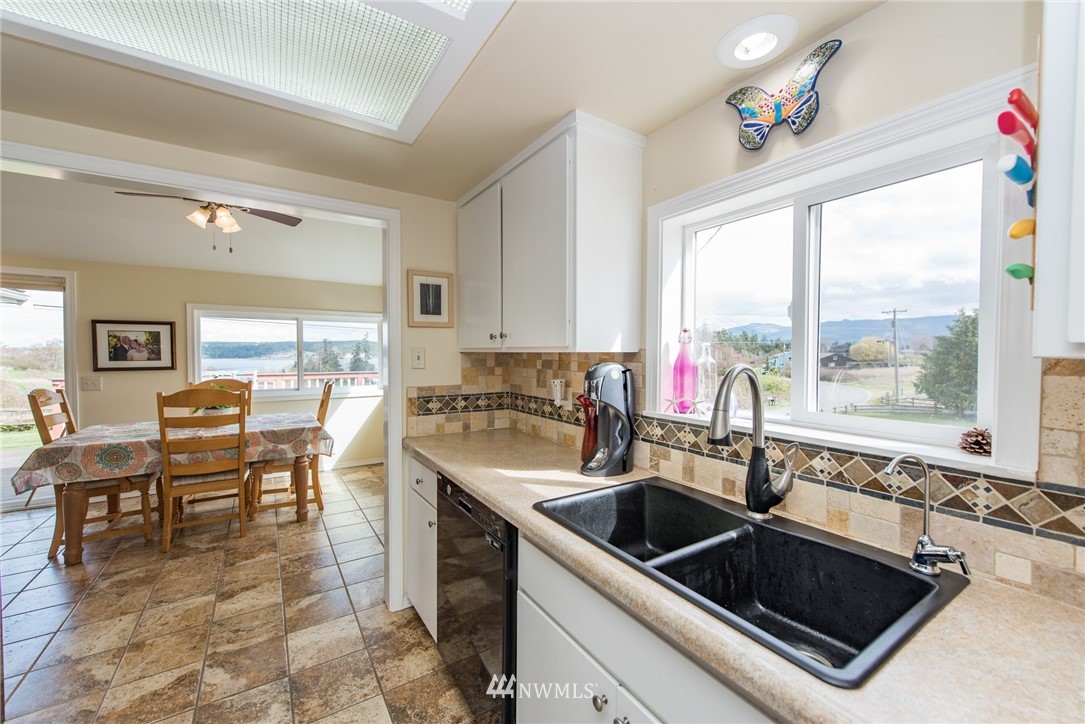 1780 West Sequim Bay Road Sequim, WA 98382 - Photo 4 of 19