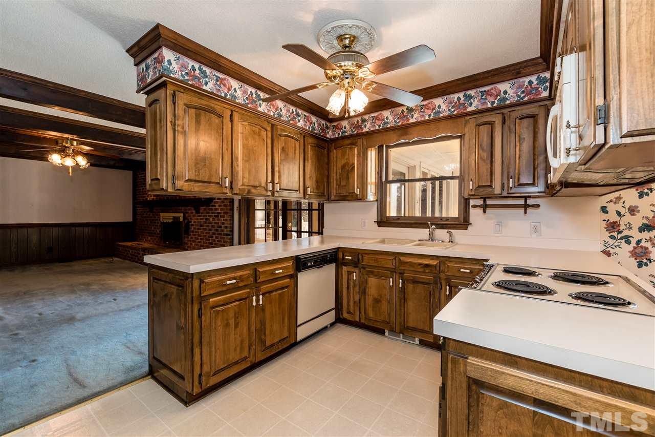 3717 Yates Mill Pond Road Raleigh, NC 27606 - Photo 8 of 30 Gallery Image 8