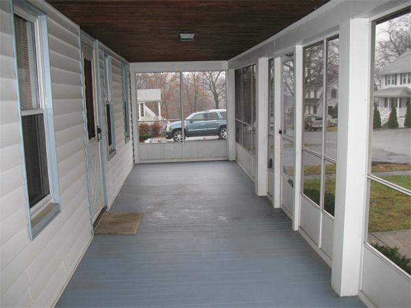 11 Richardson Road Stoneham, MA 02180 - Photo 9 of 20 Gallery Image 9