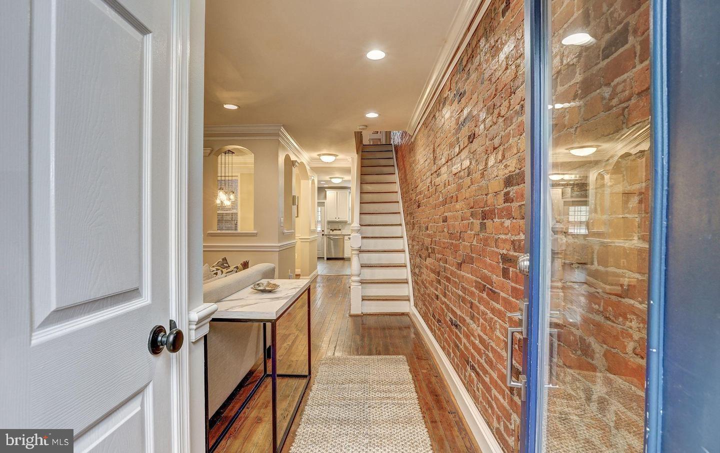 1237 I Street Northeast Washington, DC 20002 - Photo 4 of 27