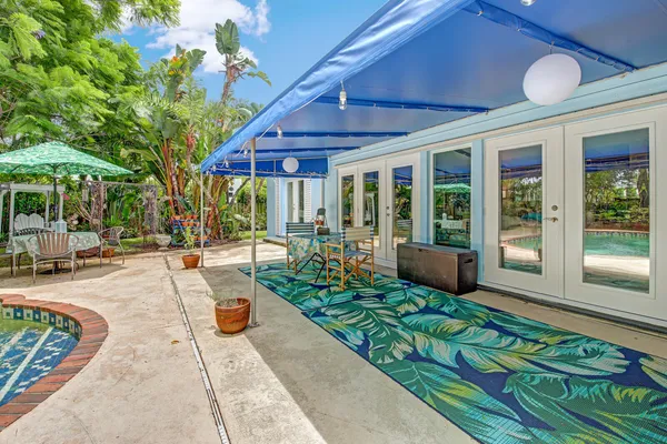 $6,800 | 9 Northwest 9th Street, Delray Beach, FL 33444