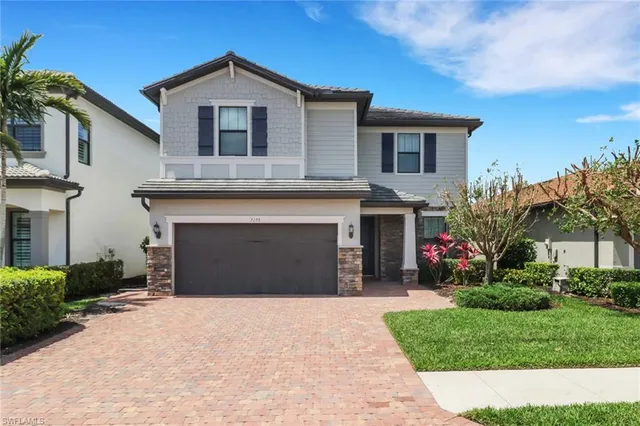 $950,000 | 7175 Wilton Drive North, Naples, FL 34109