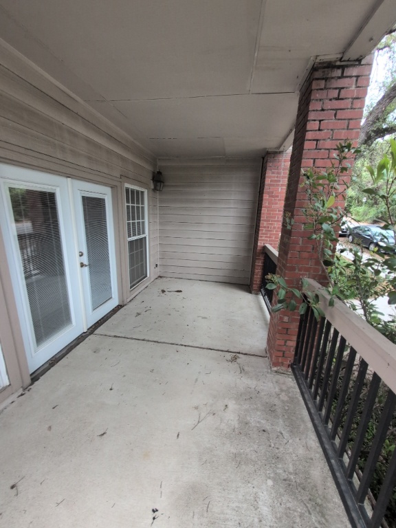 3200 Duval Street, Unit 102 Austin, TX 78705 - Photo 20 of 20 a view of a house with a backyard
