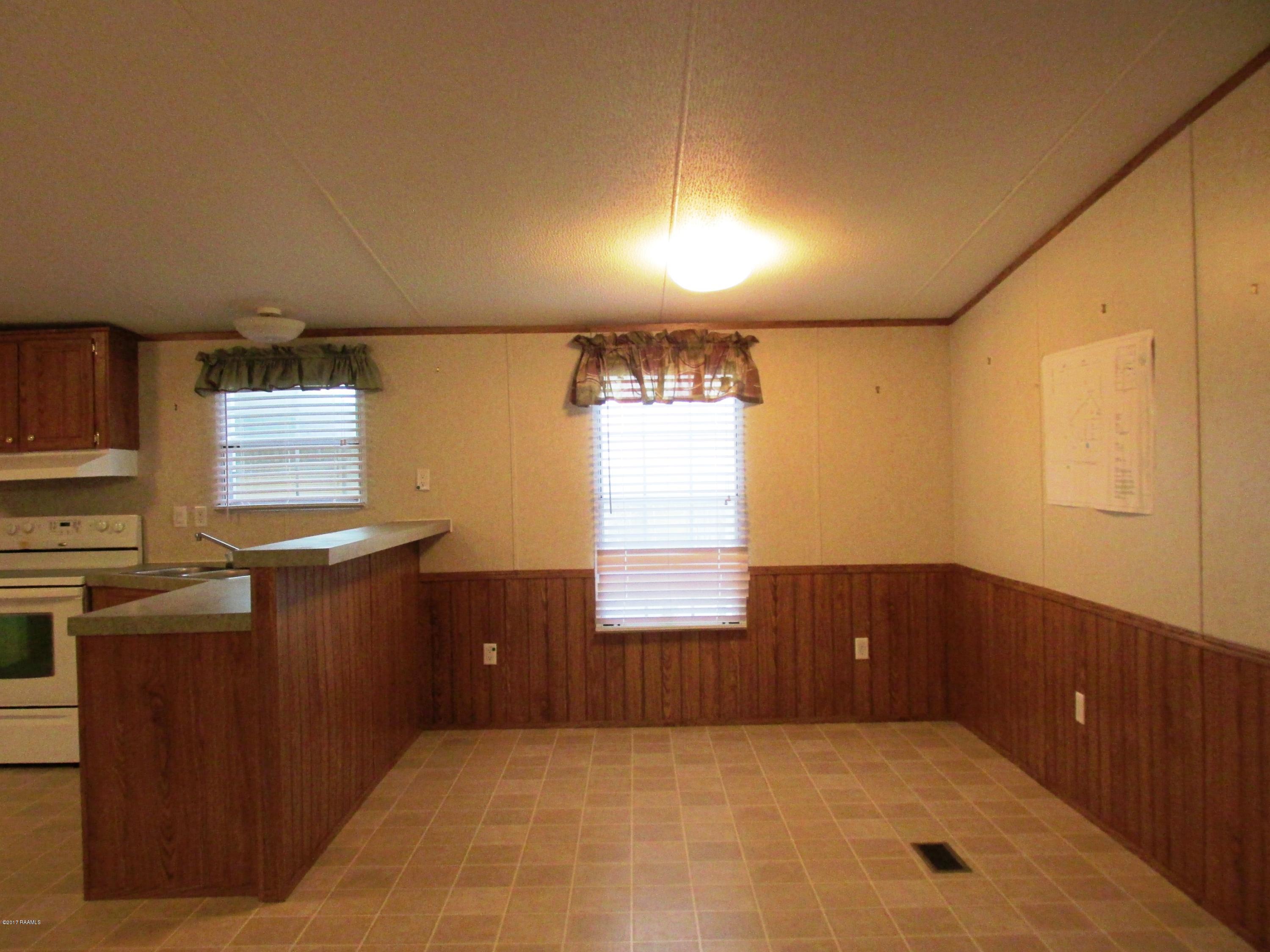 305 Percy Road Sunset, LA 70584 - Photo 5 of 33 Dining Room