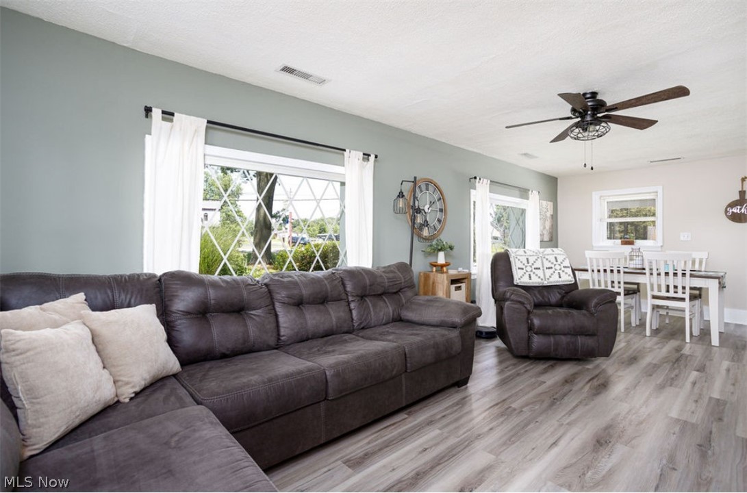 2172 Wadsworth Road Norton, OH 44203 - Photo 18 of 27 Gallery Image 18