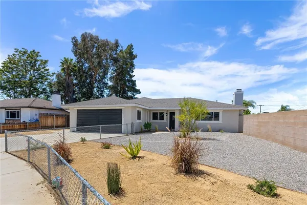 $439,000 | 709 Carol Way, Hemet, CA 92543