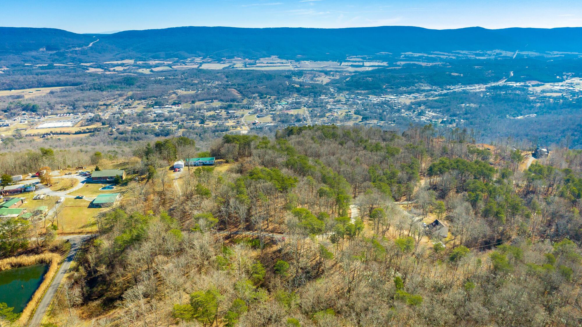 172 Camp Road Dunlap, TN 37327 - Photo 10 of 35 172 Camp Road Exterior HD-0337
