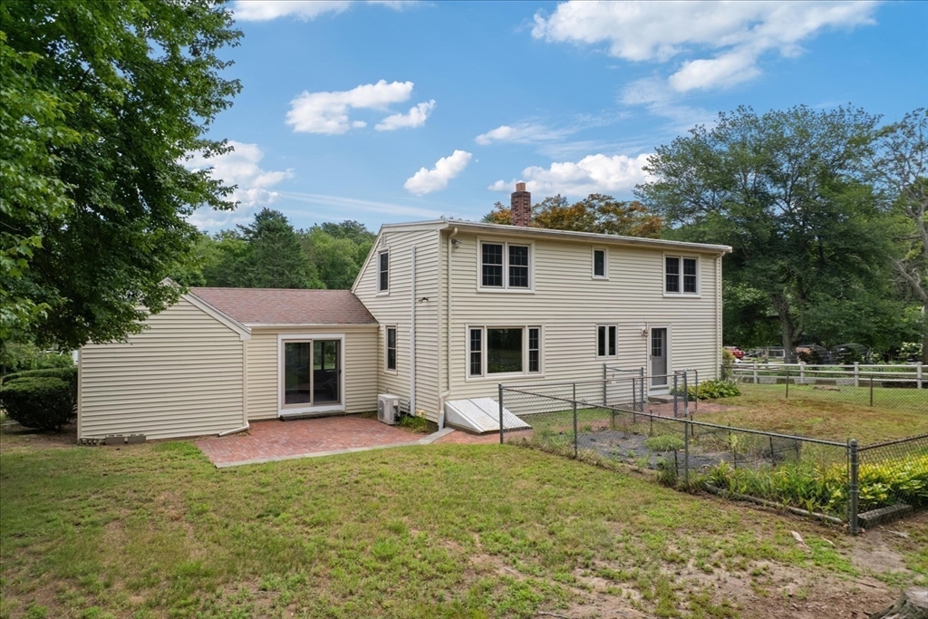 23 Meadowbrook Road Raynham, MA 02767 - Photo 32 of 42