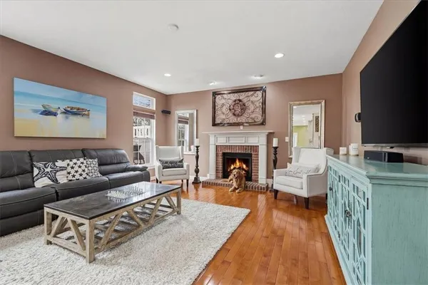 $880,000 | 8403 David Drive, Bridgeville, PA 15017