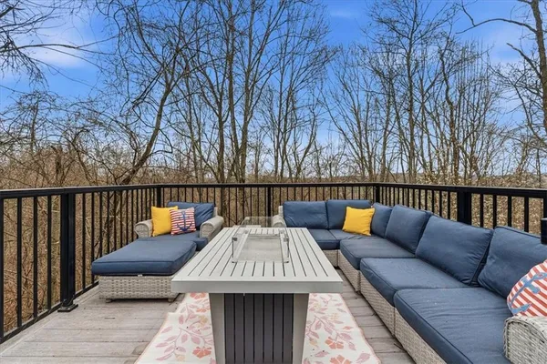 $880,000 | 8403 David Drive, Bridgeville, PA 15017