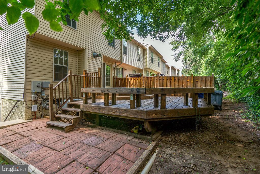 13900 Winding Ridge Lane Centreville, VA 20121 - Photo 26 of 32 Exterior (Rear)