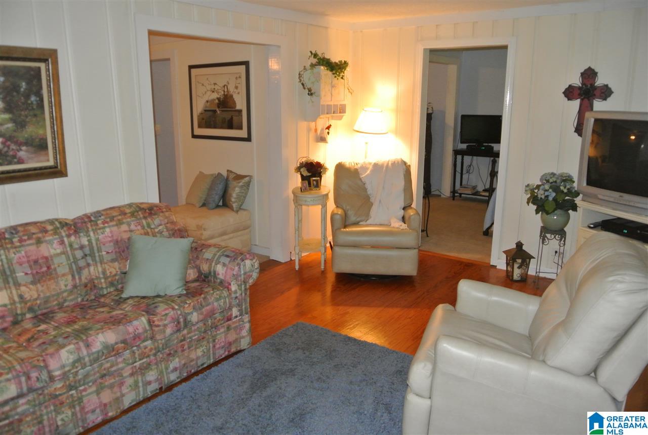 401 Foster Road Leeds, AL 35094 - Photo 3 of 37