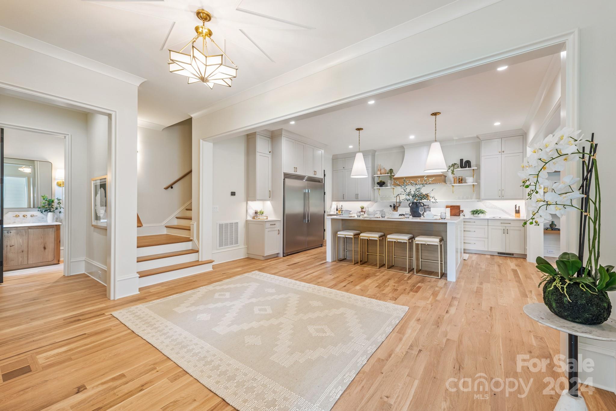4105 Pineview Road Charlotte, NC 28211 - Photo 6 of 37