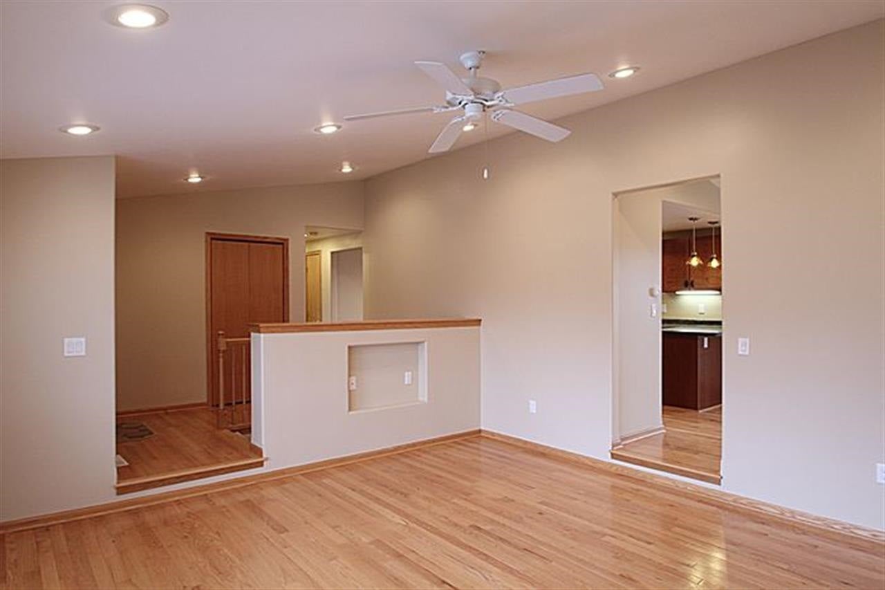 3034 Rohret Road Southwest Iowa City, IA 52246 - Photo 6 of 25 Gallery Image 6