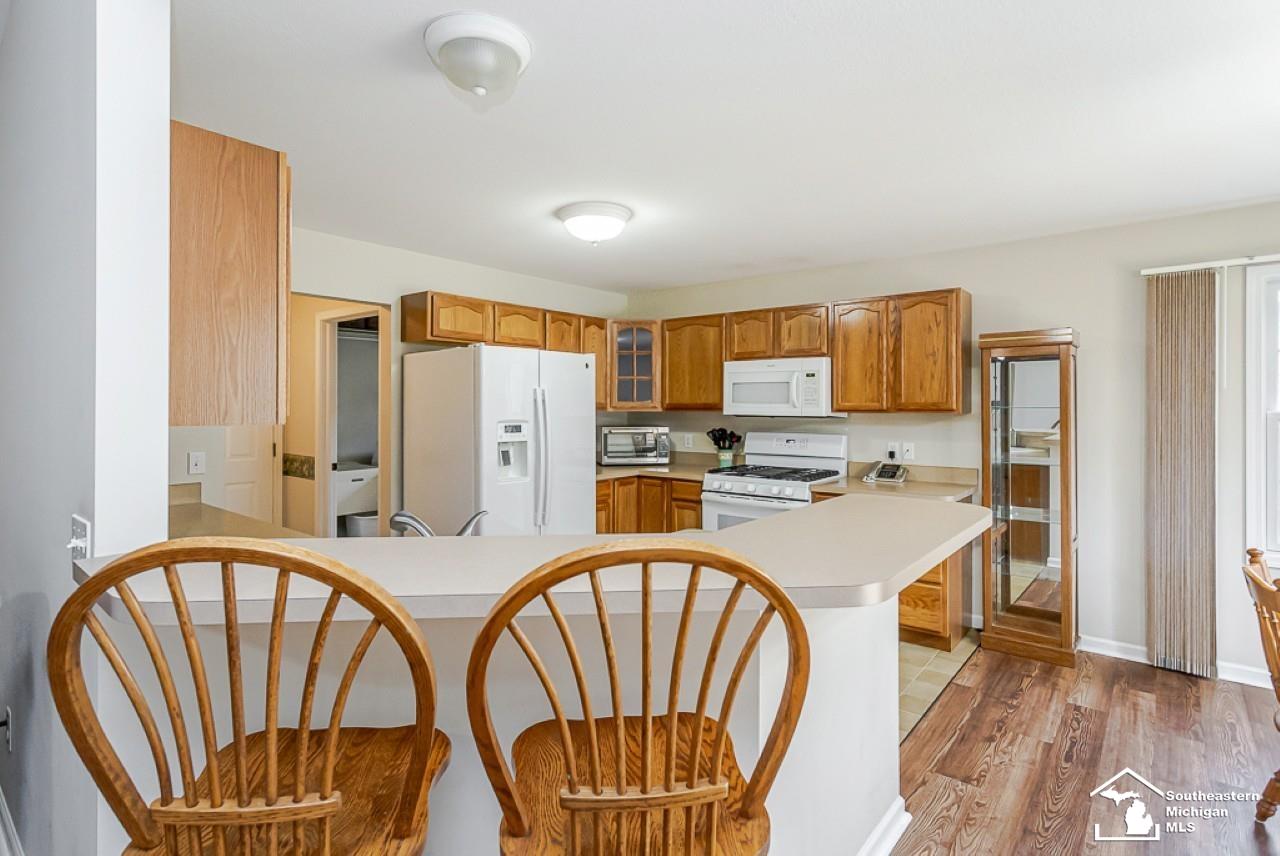 1897 Allan Street Adrian, MI 49221 - Photo 10 of 32