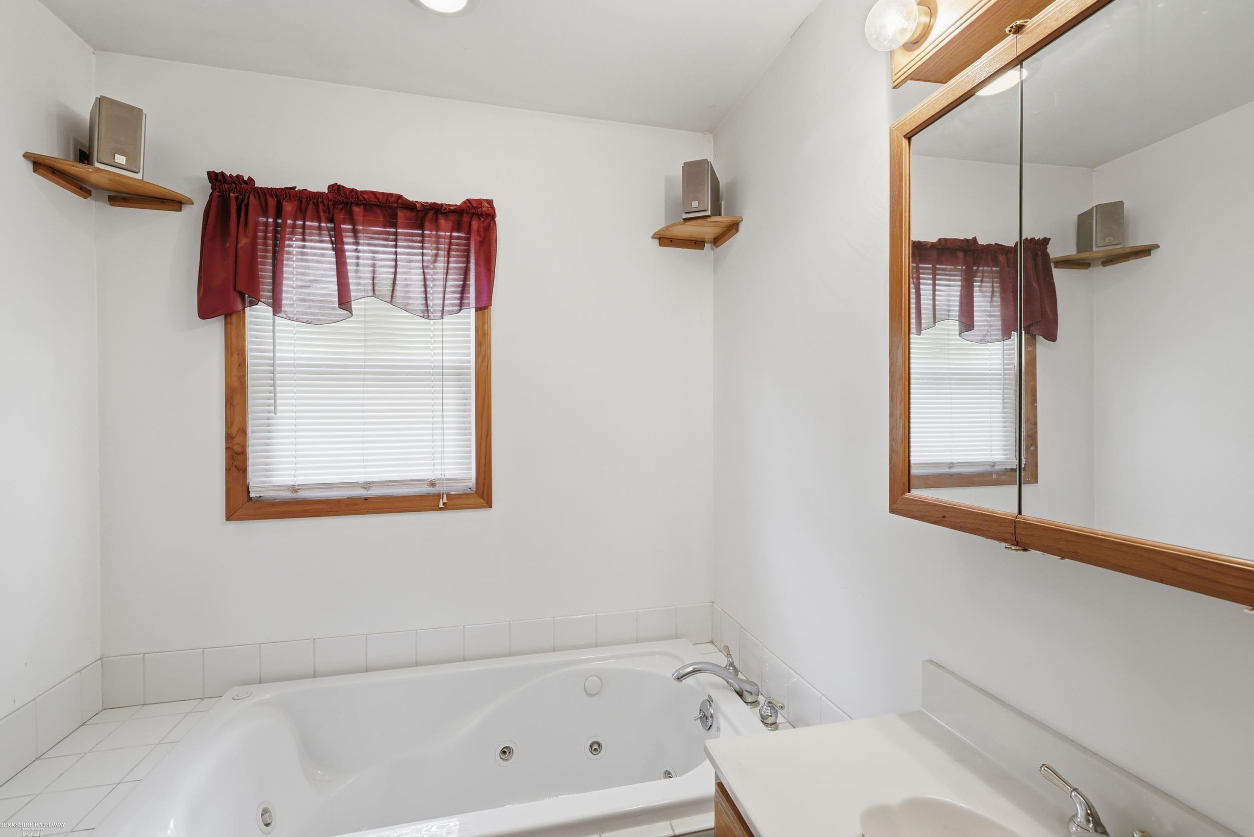 46700 Tilch Road Macomb, MI 48044 - Photo 20 of 32