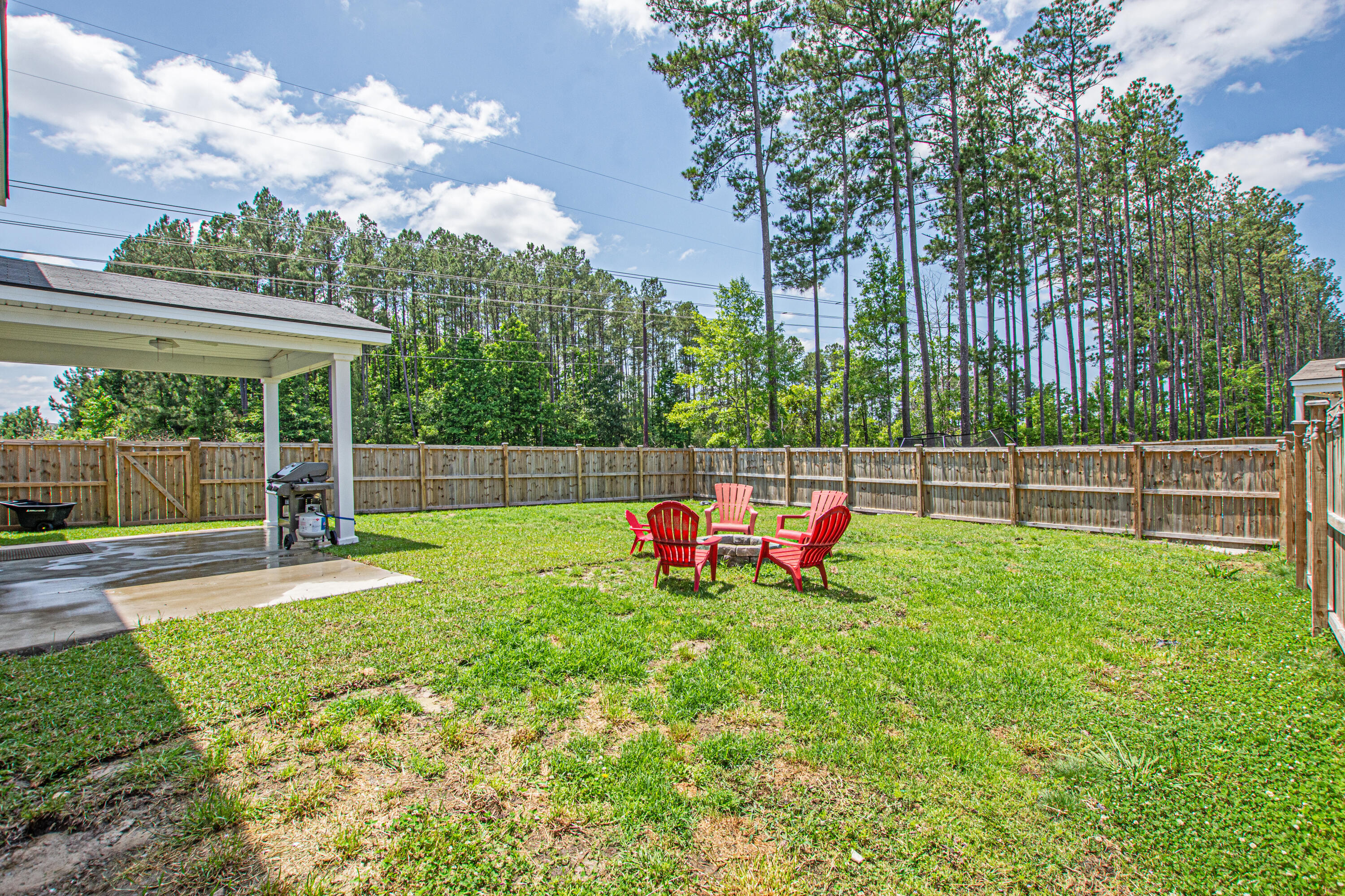 102 Royal Star Road Summerville, SC 29486 - Photo 11 of 44 0-4