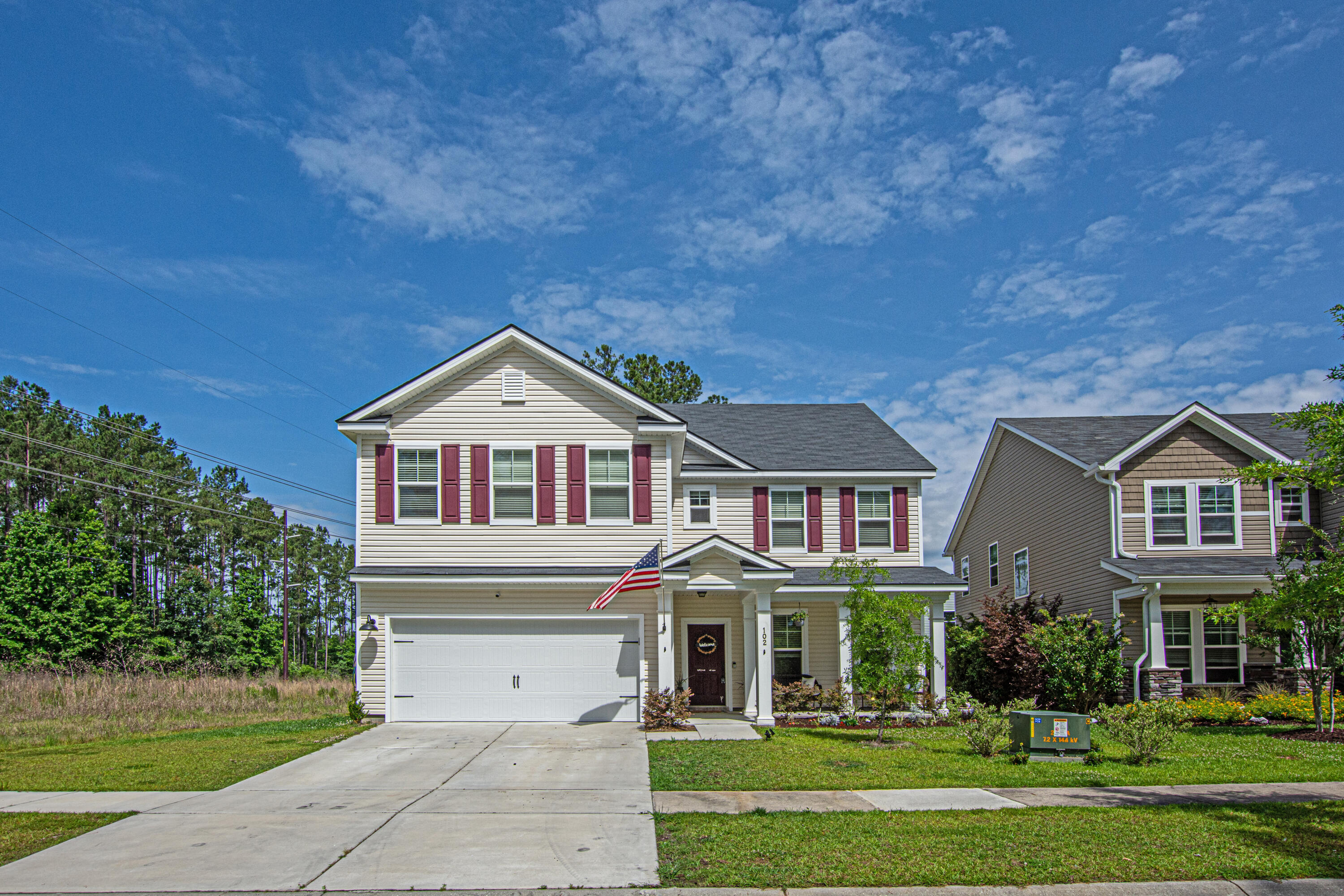 102 Royal Star Road Summerville, SC 29486 - Photo 2 of 44 Front view 102 Royal Road