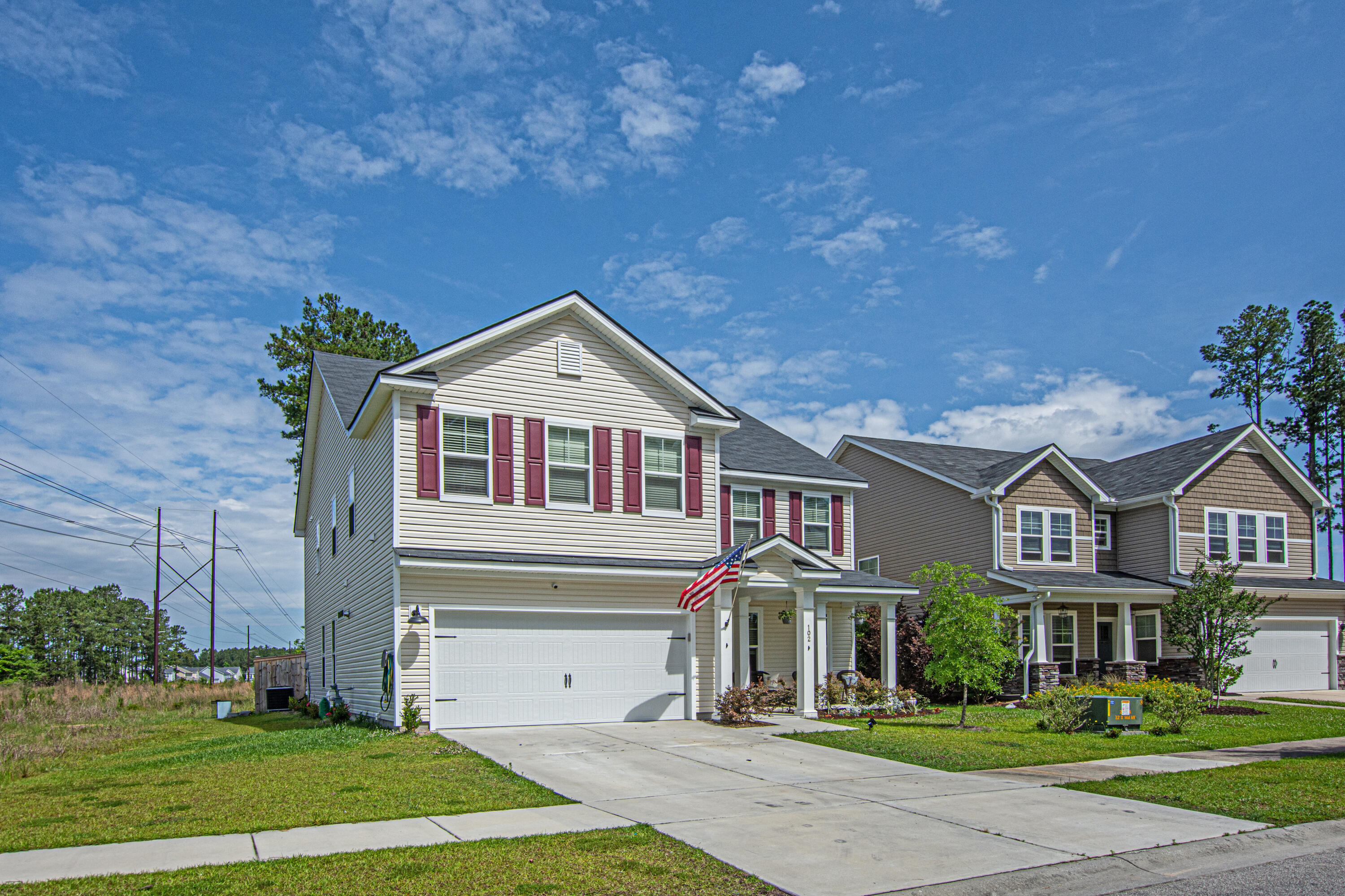 102 Royal Star Road Summerville, SC 29486 - Photo 3 of 44 Front View Royal Road 5