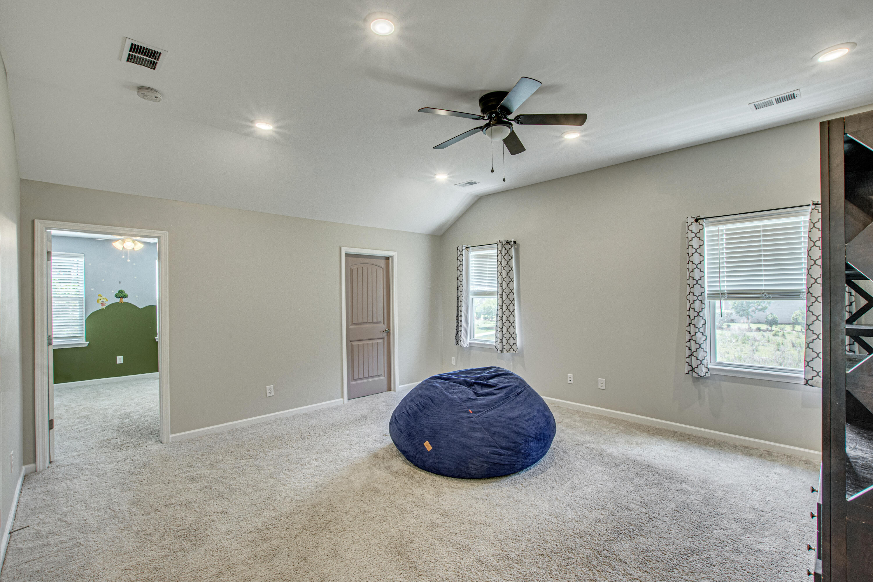 102 Royal Star Road Summerville, SC 29486 - Photo 39 of 44 20