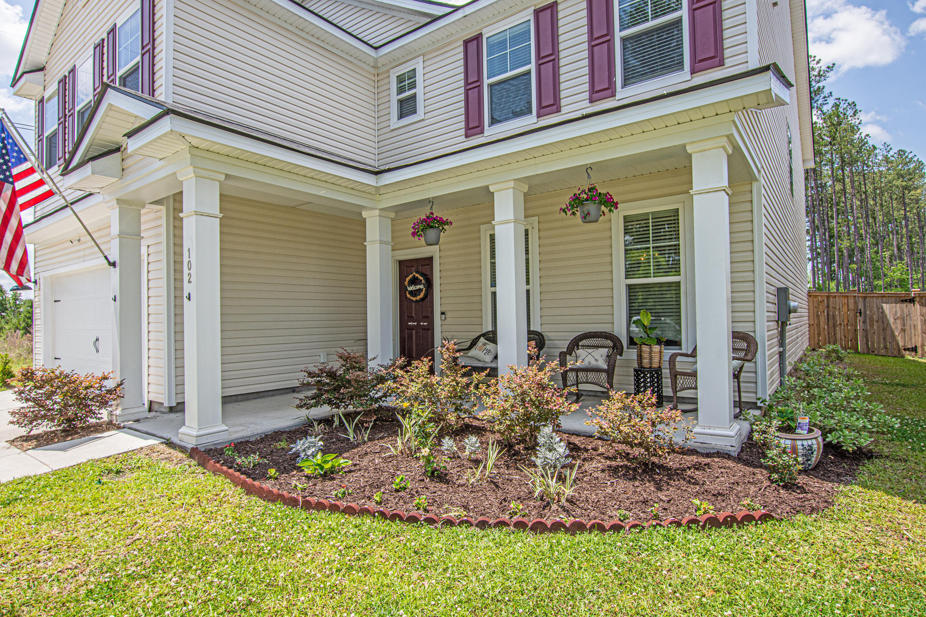 102 Royal Star Road Summerville, SC 29486 - Photo 6 of 44 0-6