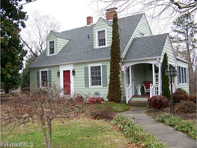 905 South Franklin Road Mount Airy, NC 27030 - Photo 1 of 16 Exterior Front.