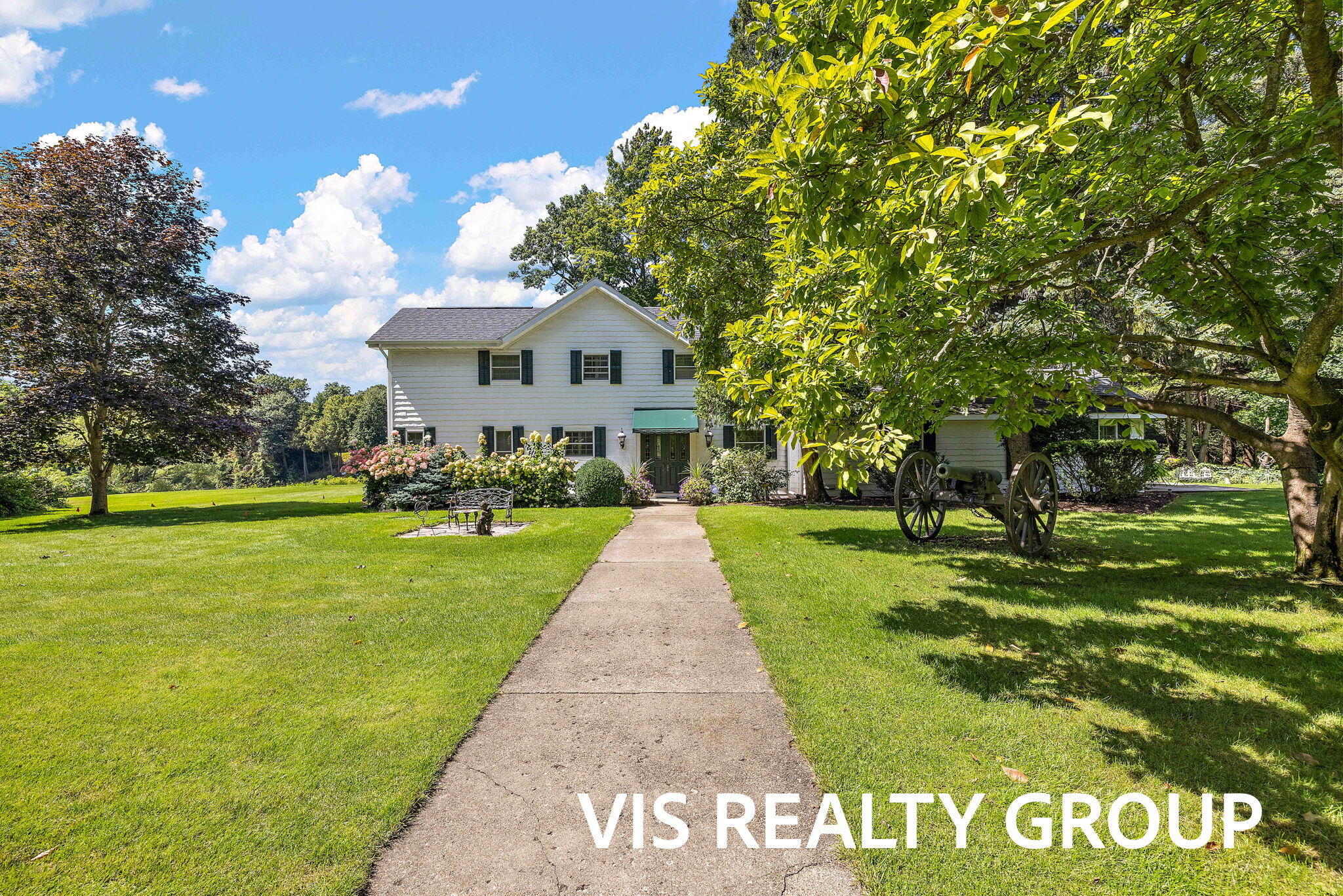 7265 South Walker Road Spring Lake, MI 49456 - Photo 115 of 148 100-web-or-mls-7-print-2R9A5975