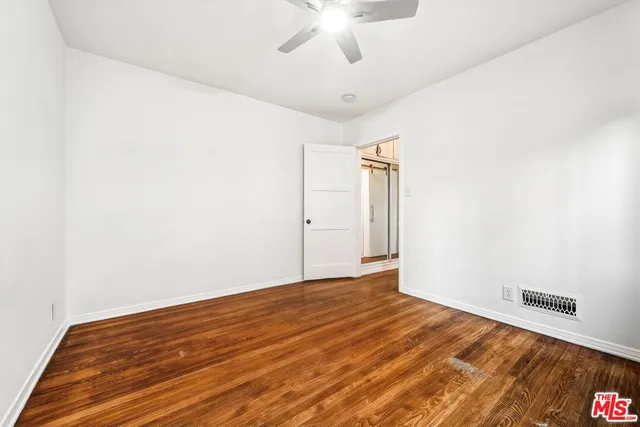 $2,395 | 1319 South Mansfield Avenue, Los Angeles, CA 90019