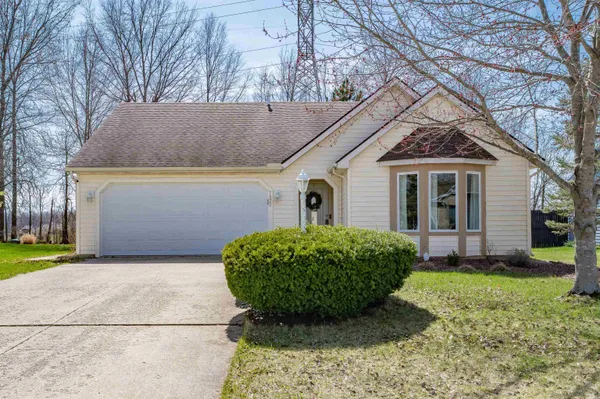 $234,900 | 7422 Woodsmill Court, Fort Wayne, IN 46835