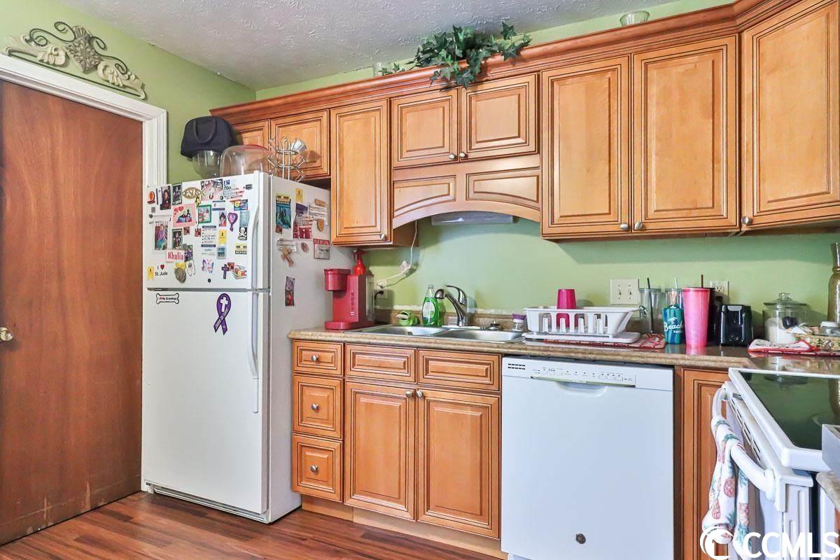 4517 Tarpon Bay Road Myrtle Beach, SC 29579 - Photo 6 of 33