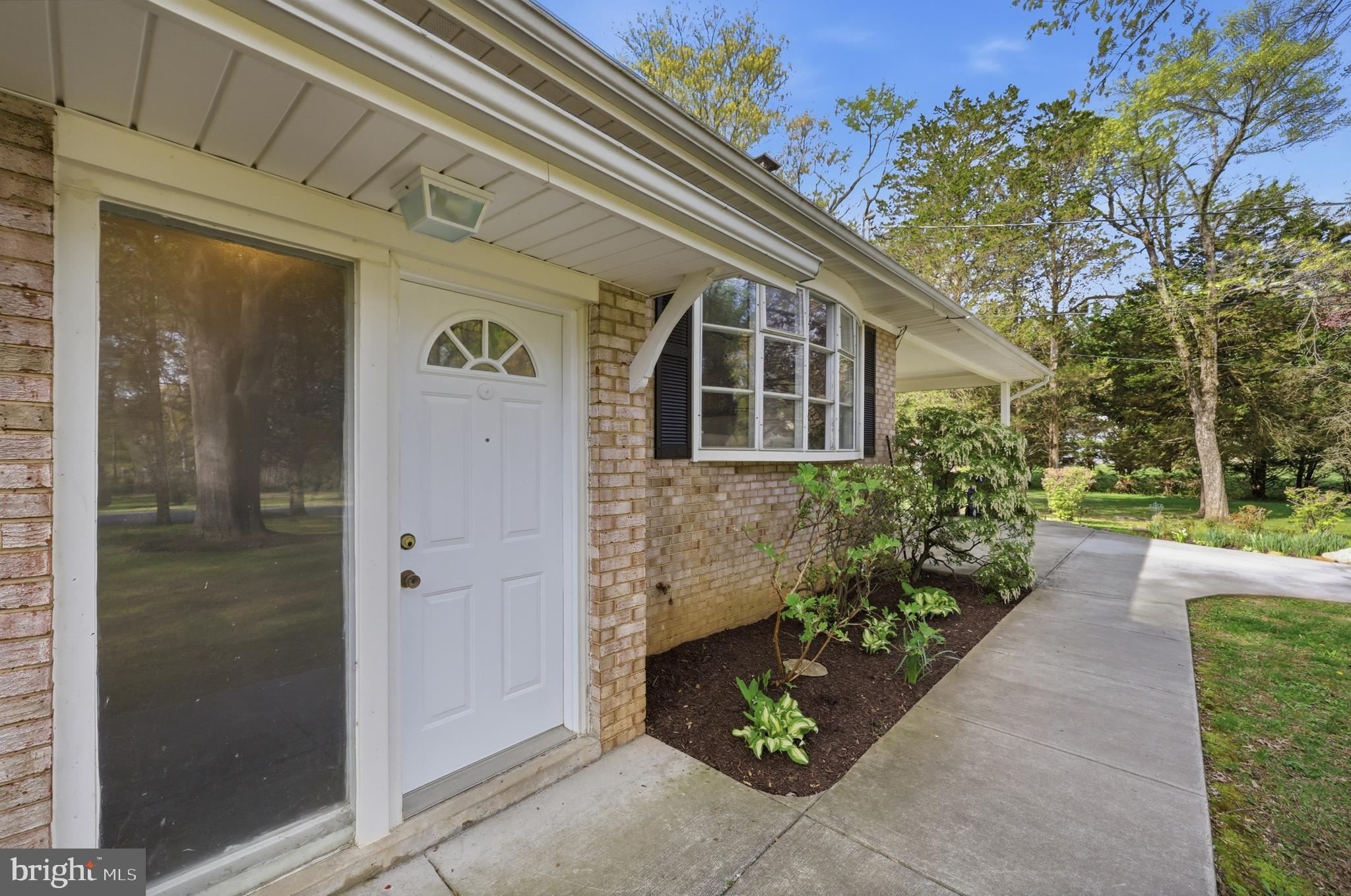 1814 Marymont Road Silver Spring, MD 20906 - Photo 3 of 45 Come inside!